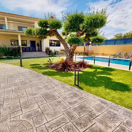Villa Santa Llucia *